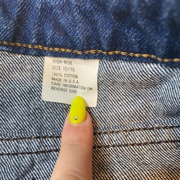 VINTAGE GAP Super High Rise Straight Leg Mom Jeans - Picture 5 of 8